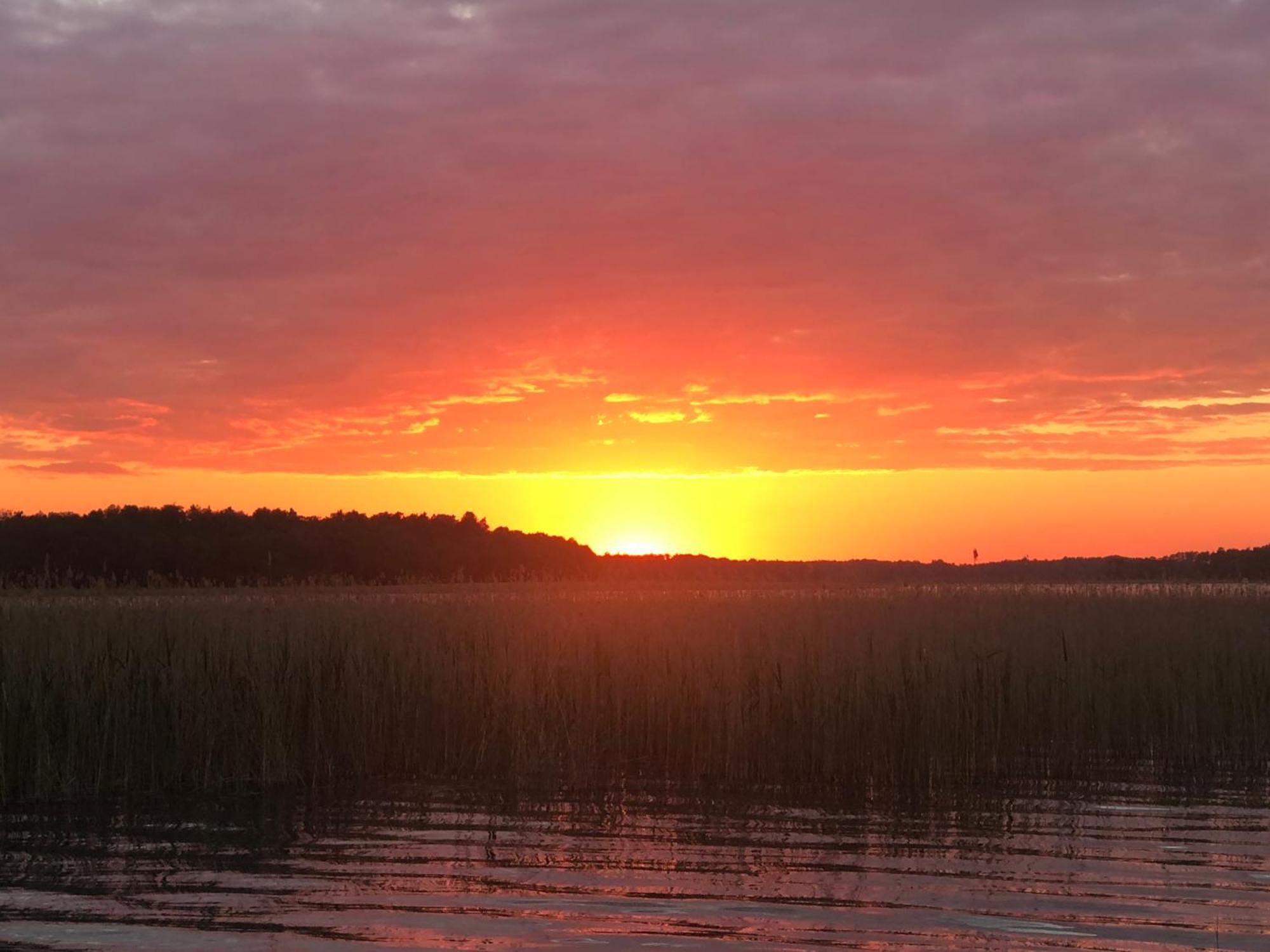 Domek Nad Jeziorem W Karwiku Esterno foto